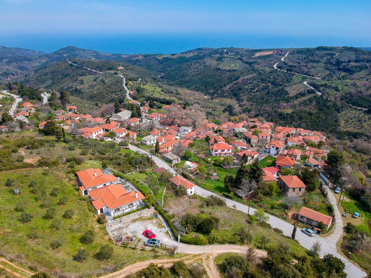 Leonidas Xinovrisi Exterior photo